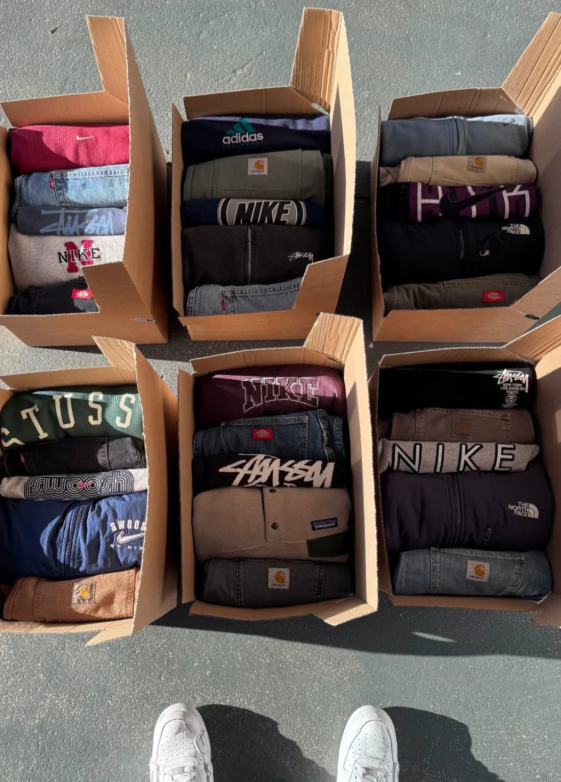 Prendas vintage imprescindibles que debes tener en tu armario