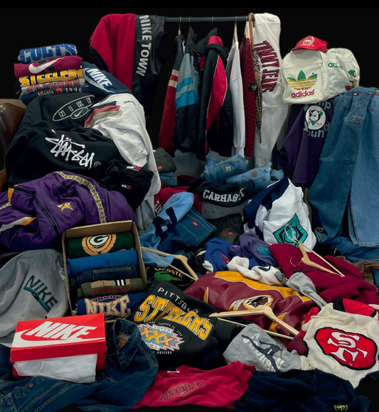 Waarom is de verkoop van vintage kleding in 2025 zo populair?