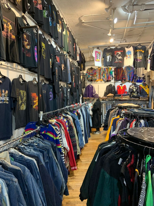 Een merk creëren op basis van tweedehands kleding: waar te beginnen?